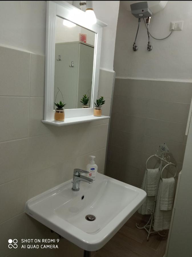 Il Nido Della Calandra Apartment Tuglie Luaran gambar